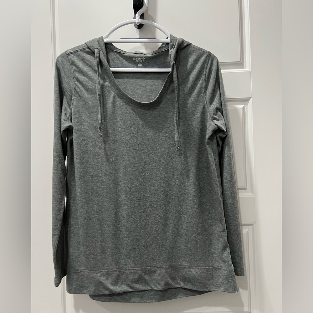 Old Navy Women's Gray Long Sleeve Hoodie Top